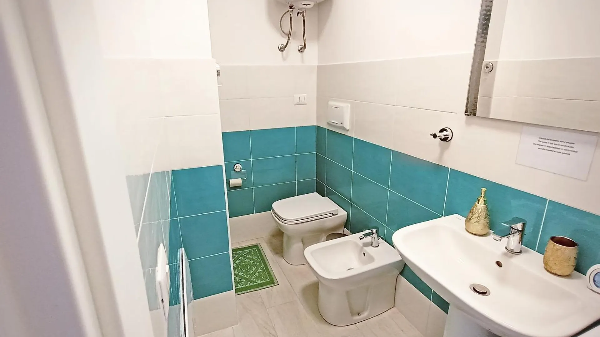 Casa Dei Fiori Blu Διαμέρισμα Λα Μανταλένα